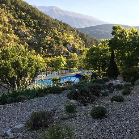 Les Chambres D'Hotes Du Mas Face Au Ventoux Plaisians Exteriér fotografie