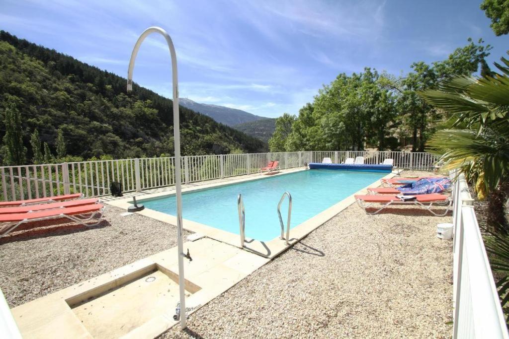 Les Chambres D'Hotes Du Mas Face Au Ventoux Plaisians Exteriér fotografie